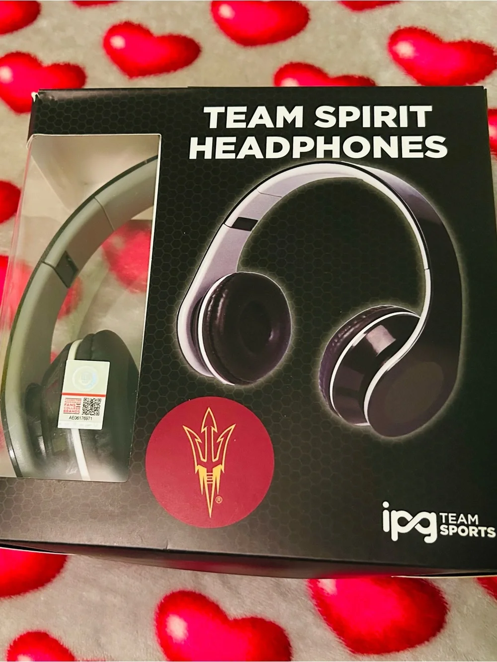 Team Spirit Headphones - Black Over-Ear Headset